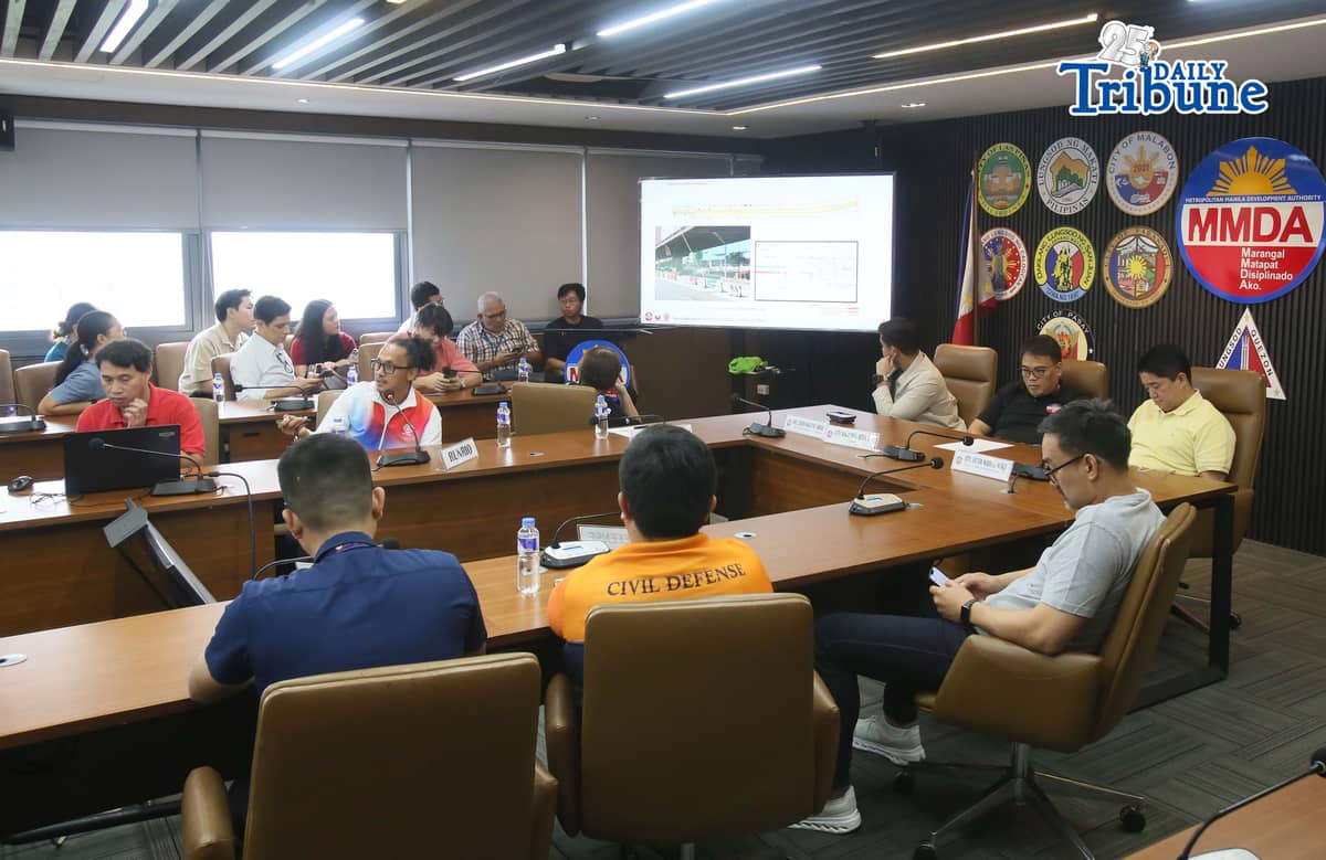 (June 11 2026) Metropolitan Manila Development Authority (MMDA) Chairman Romando "Don" Artes presides over a meeting with stakeholders to discuss the final details and traffic management plan for the Runrio Galaxy Manila Marathon on June 12-June 13, at the MMDA headquarters in Pasig City, they show to the media the preparations and the traffic management plan of the event. The marathon, scheduled from midnight until morning, is expected to draw more than 25,000 participants. Photo/Analy Labor