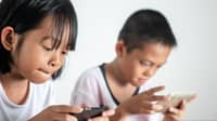 Health agency recommends no smartphones for children under 13
