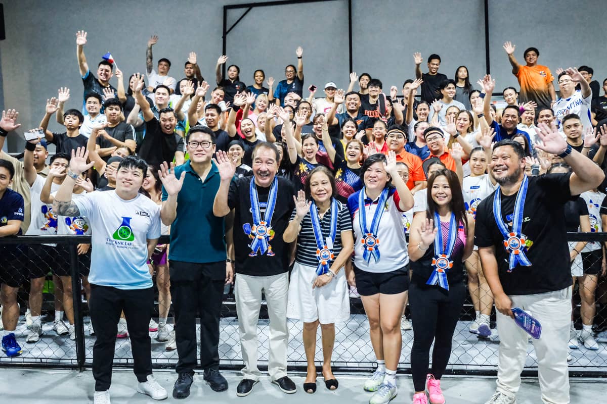 DAILY TRIBUNE’s first pickleball tournament, mounted in partnership with ArenaPlus and a host of sponsors, was held in Kawit, Cavite, the ‘Cradle of Philippine Independence,’ took off with flying colors in opening ceremonies attended by (from left) Dink Lab Elite coach and co-owner Kent Octavo, Hotel 101 head of Public Relations Brian Ong, DT president and owner Willie Fernandez, former Senator and Villar Foundation managing director Cynthia Villar, Philippine Pickleball Federation president Shawy Cu, four-time Southeast Asian Games gold medalist Bien Zoleta and DT Sports editor Julius Manicad.