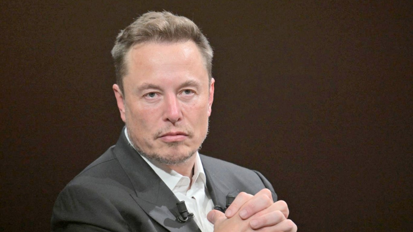 Can SpaceX justify its $1.77-T price tag?