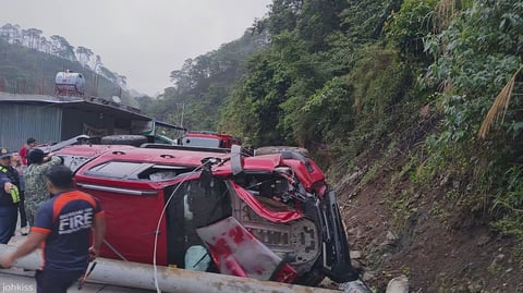 Road crash cuts off electricity