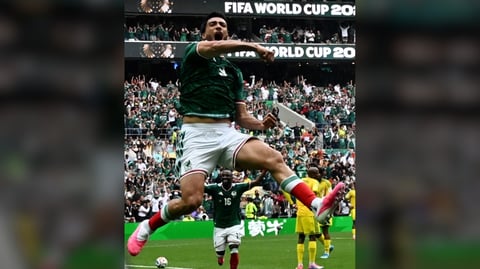 Mexican drama: Mexico prevails in World Cup opener
