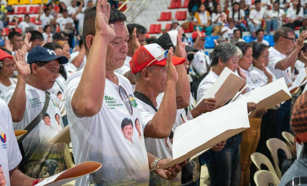 DAR swears in 700 BARC leaders in Caraga