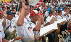 DAR swears in 700 BARC leaders in Caraga