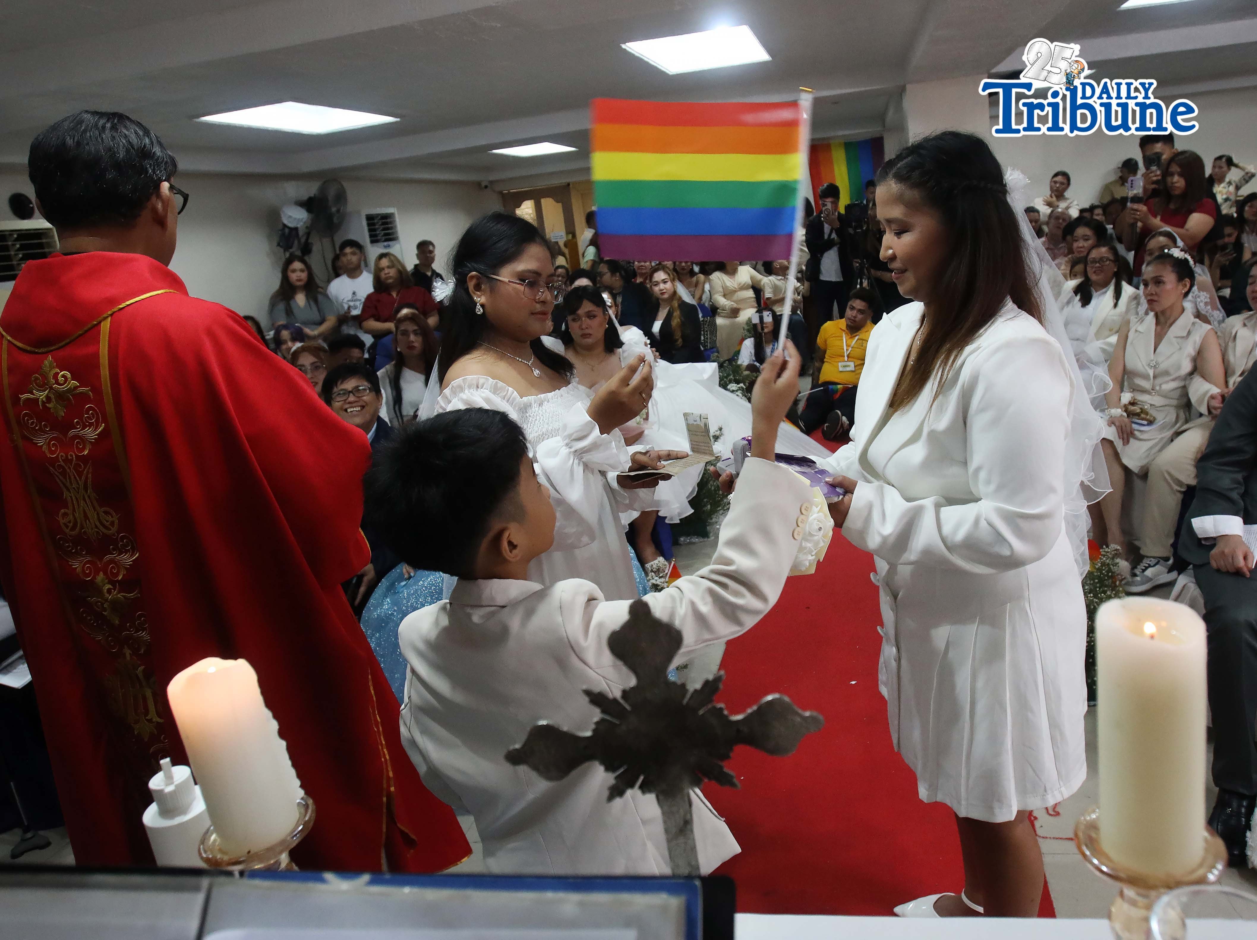 LGBT+ mass wedding