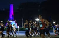 Marathon chokes highways
