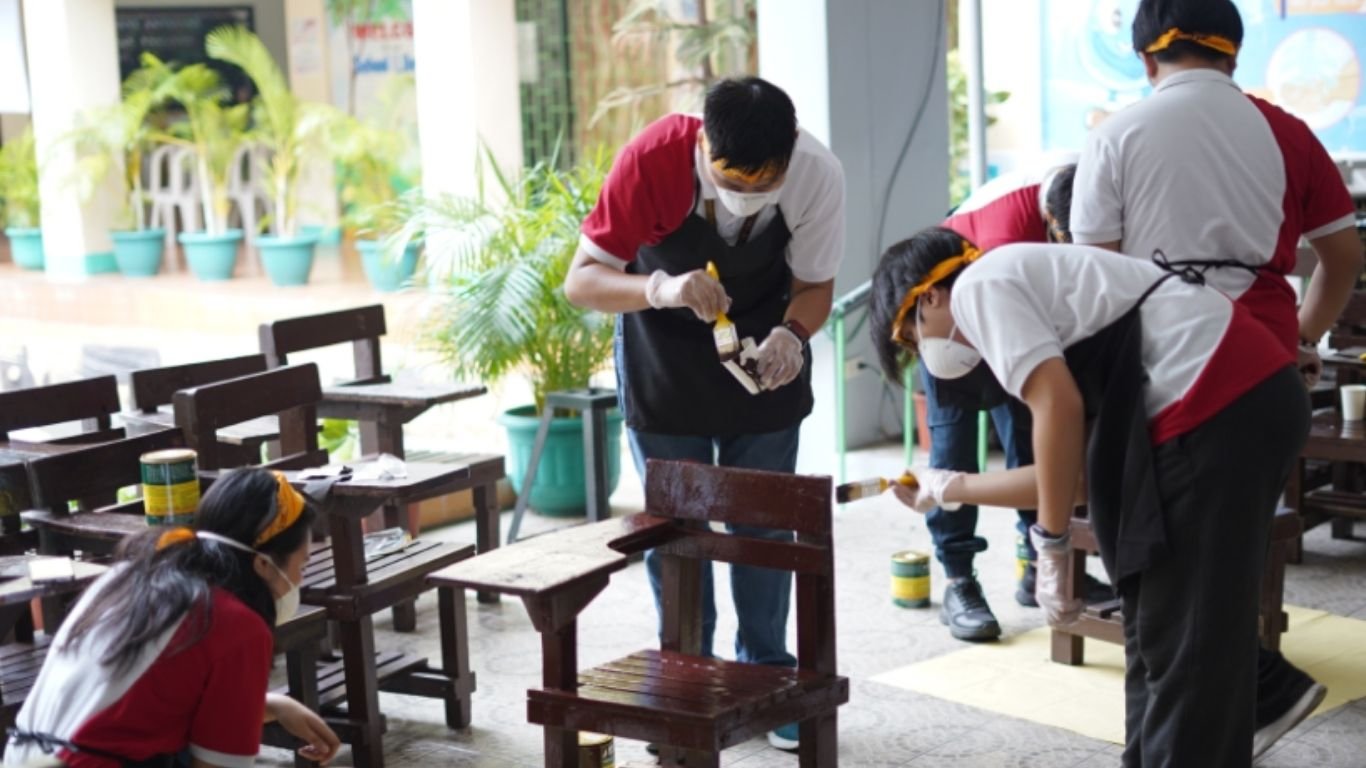 Aboitiz Foundation strengthens 
partnership with DepEd to expand access to quality education