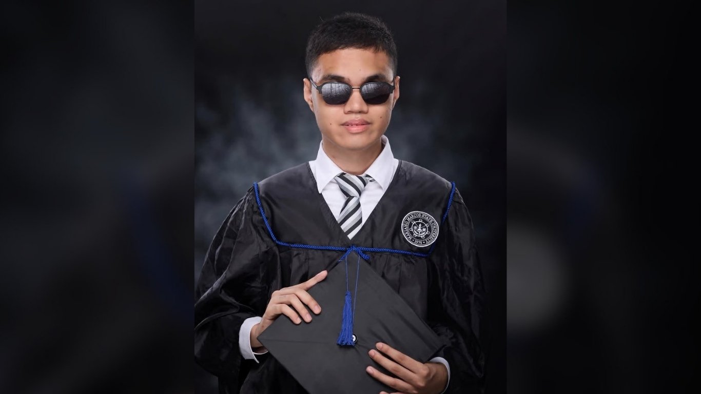 MMSU graduate overcomes bullying, blindness; advocates inclusive education