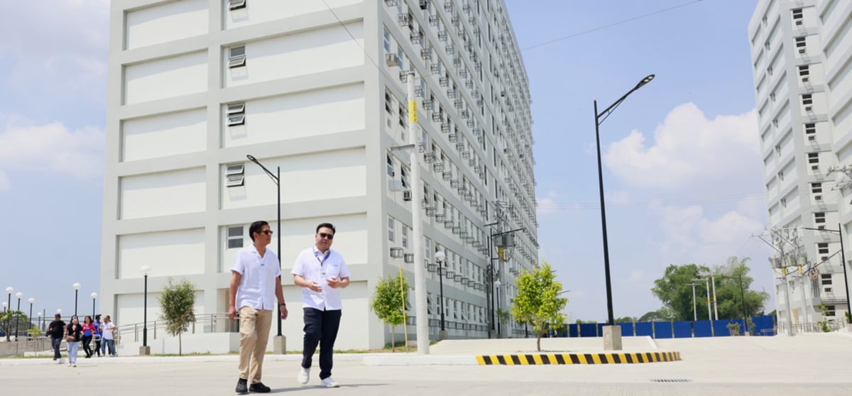 PRESIDENT Marcos Jr. and Secretary Aliling inspect the progress of Crystal Peak Estates in San Fernando City, Pampanga.