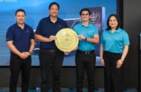 PARTNERS from ACEN RES and ACMobility mark their tie-up to pair renewable energy supply with EV charging for businesses. Shown are (from left): Miguel de Jesus, ACEN managing director and chief operations officer-Philippines; Eric Francia, ACEN president and chief executive officer; Jaime Alfonso Zobel de Ayala, ACMobility CEO; Carla Buencamino, ACMobility head of Mobility Infrastructure.