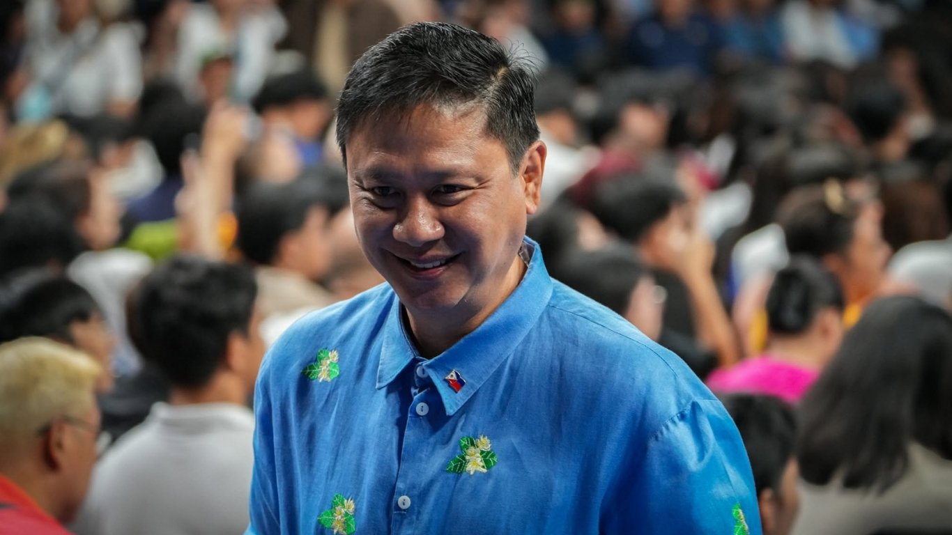 Gregorio salutes Patafa hosting