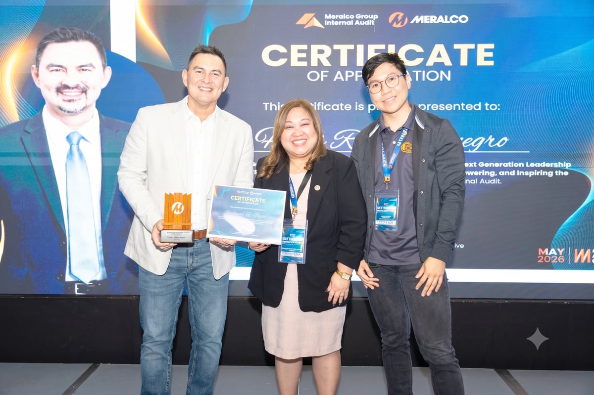 EXECUTIVE insights. Seen in the photo are (from left) Meralco first vice president and chief HR officer Hans R. Montenegro, senior vice president and chief audit executive Melanie T. Oteyza and Networks Power and Engineering Audit head John Nicolai Sanchez during the awarding ceremony.