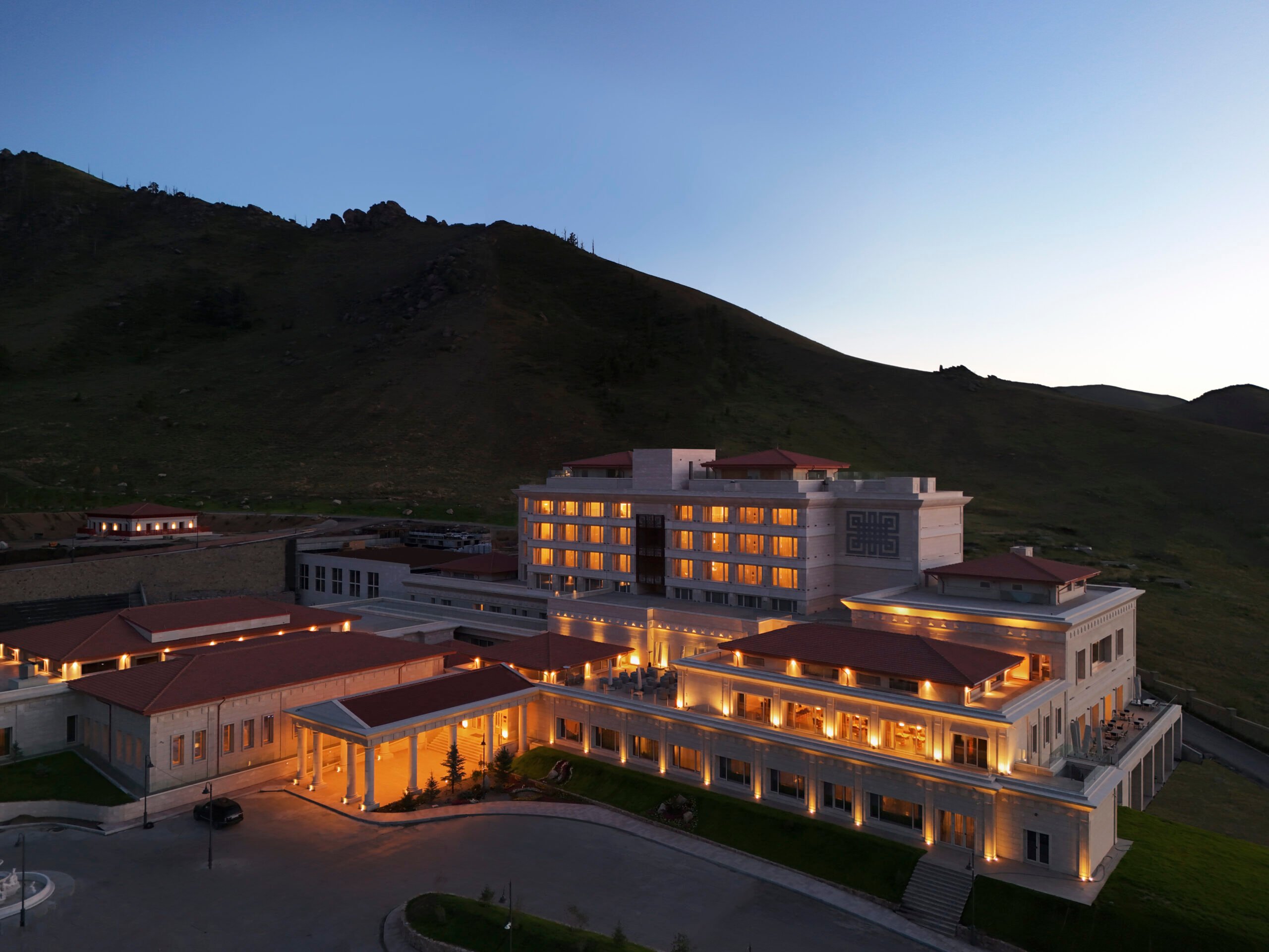 Mongolia opens its first ultra-luxury resort 