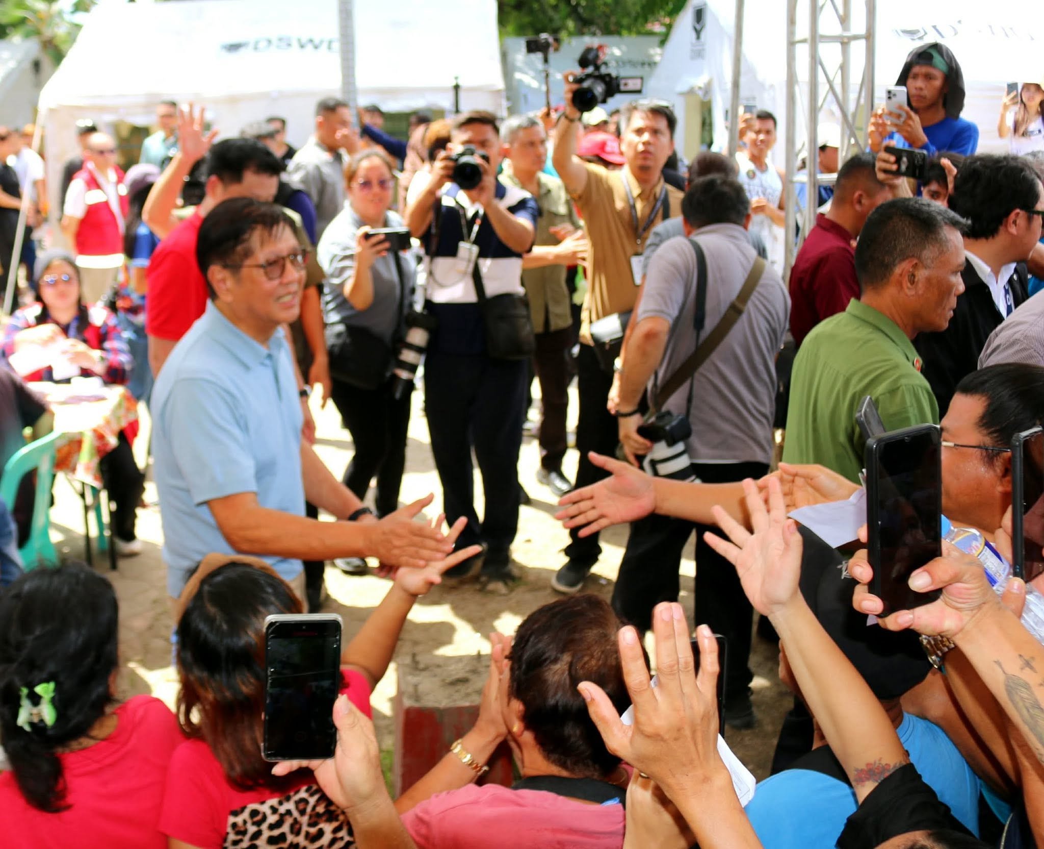 Marcos pushes whole-of-nation response for Mindanao quake victims