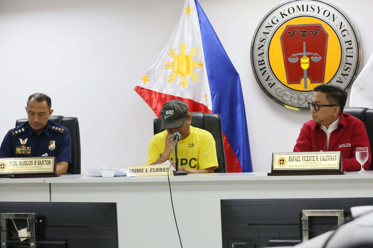 (June 15 2026) National Police Commission (NAPOLCOM) Commissioner Rarafael Vicente Calinisan, hold a press conference on Monday June 15 2026, to present to the media the arrested suspect, a 59 year old Jaime Flores a NAPOLCOM employee involving on a transport network vehicle service (TNVS) driver for threatening with a firearm, following a traffic altercation along EDSA in Mandaluyong City on Friday. Flores emotionally apologized to his family, and to the public for what he had done. Photo/Analy Labor