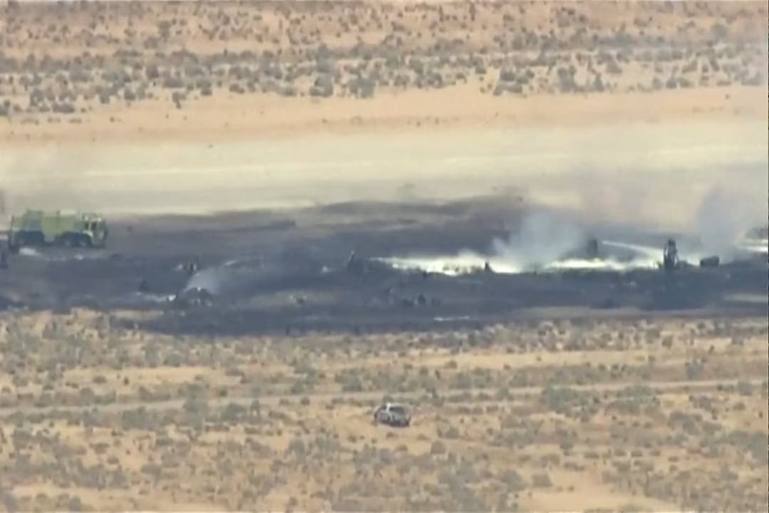 Fiery U.S. bomber crash claims 8