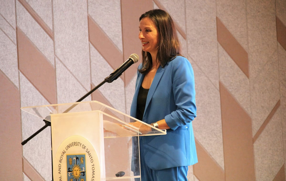 UST hosts French ambassador for diplomacy forum