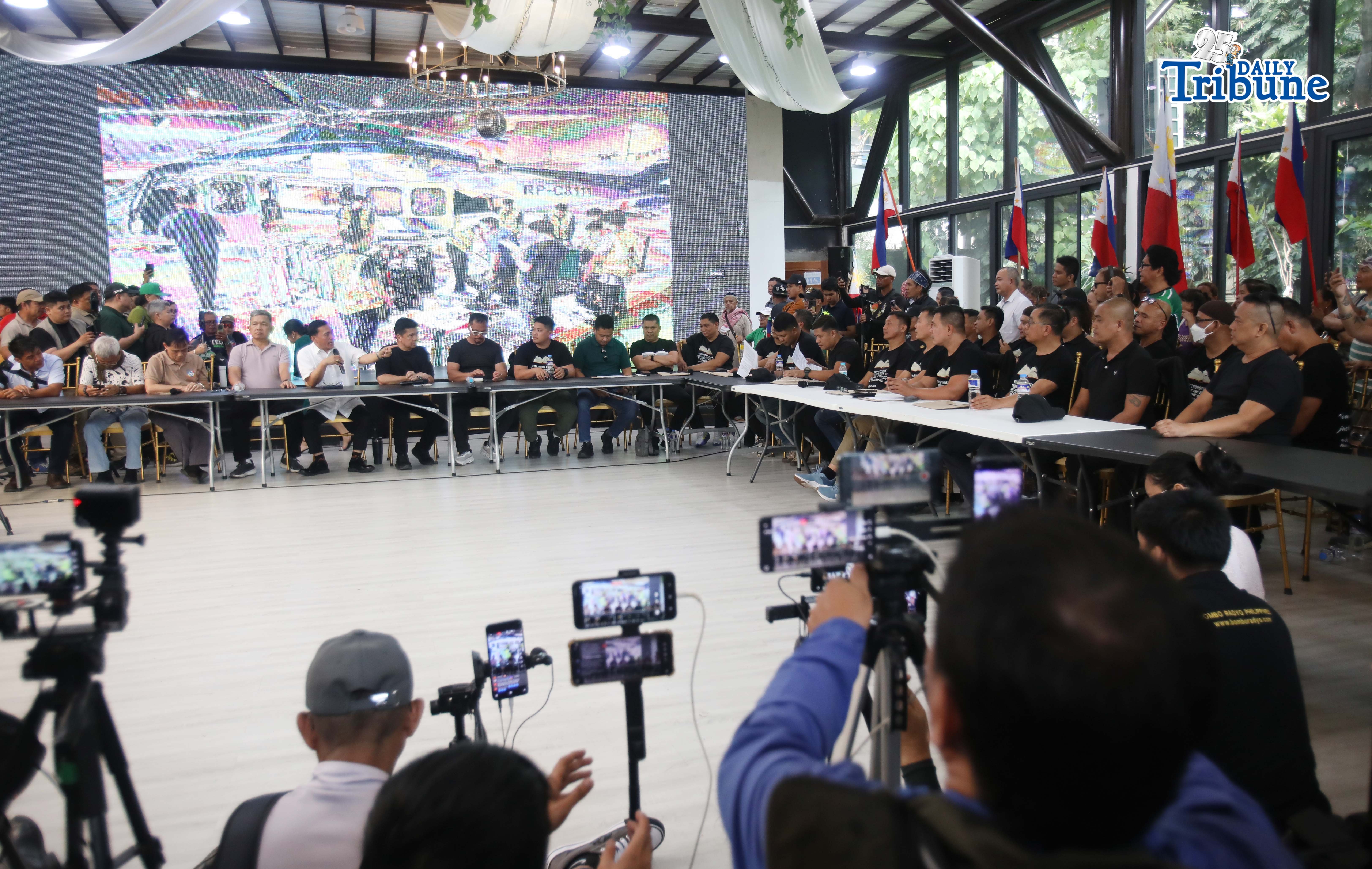 Mike Defensor with 22 marines 