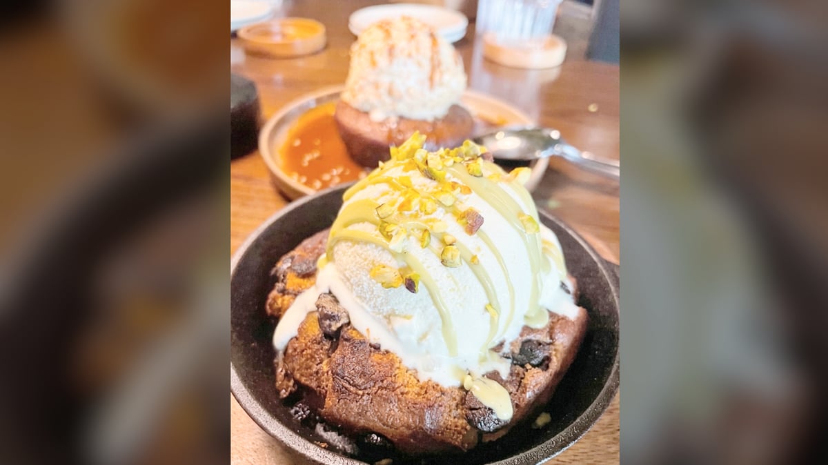 DUBAI Cookie Skillet.