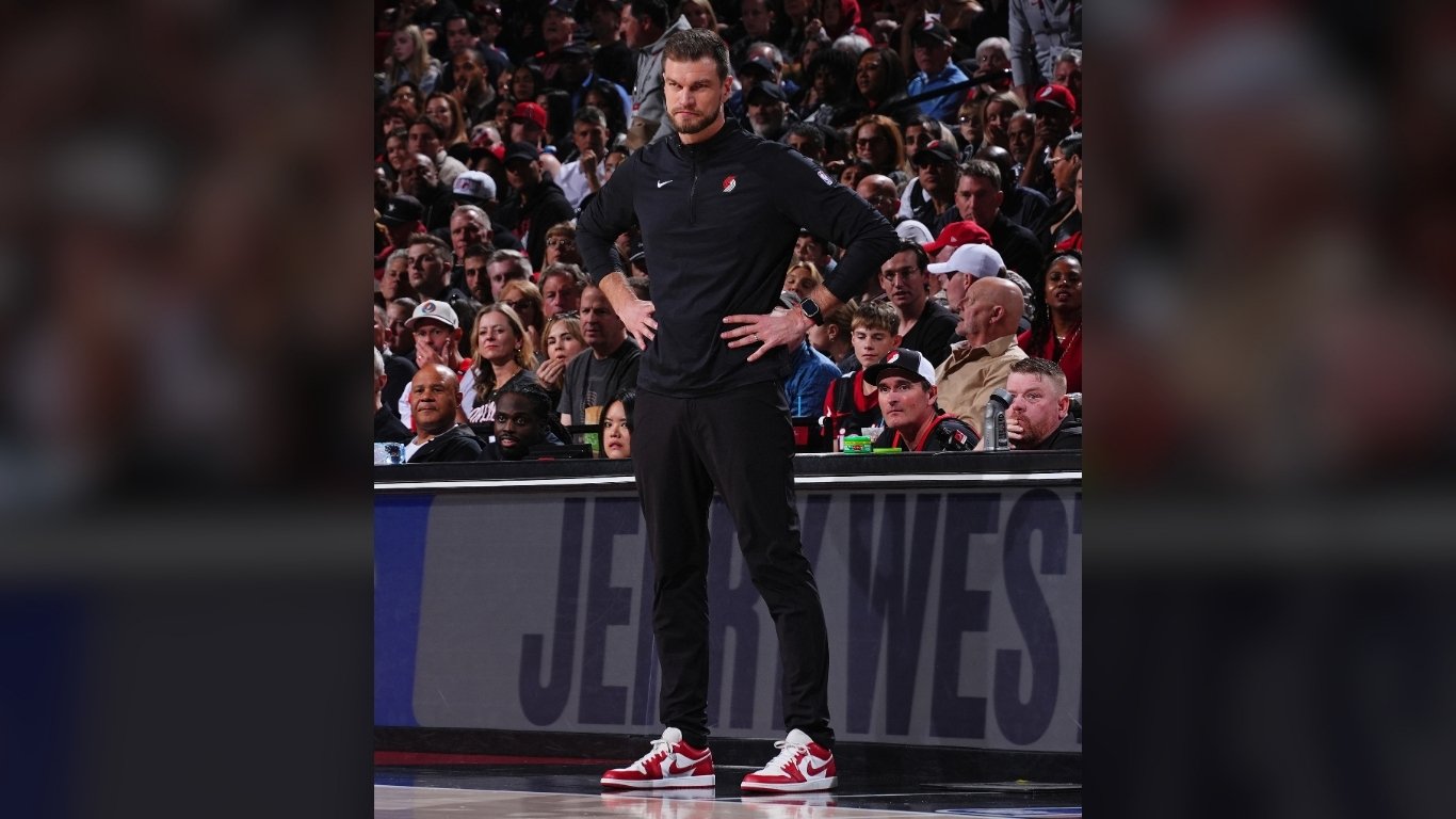 Splitter hired as Bulls coach