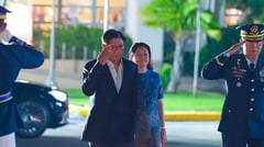 FL sees PBBM off on short Russia trip