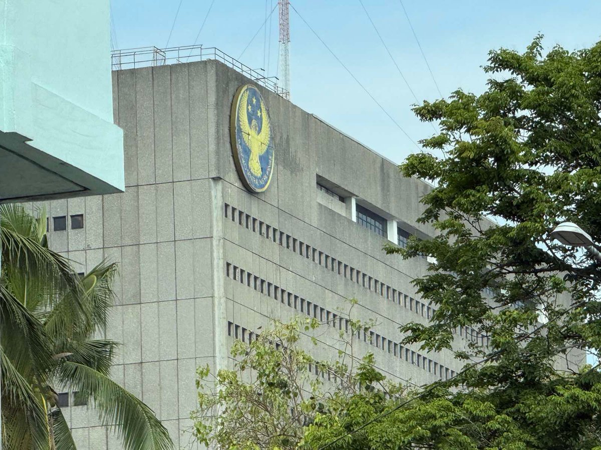 PSEi, peso slip as BSP turns hawkish