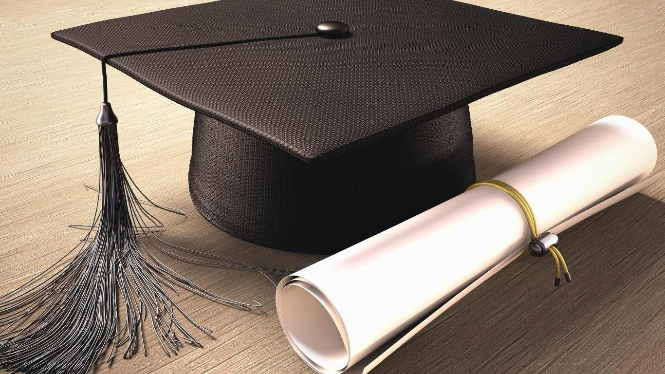 Transgender graduates seek recognition
