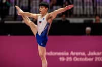PARIS Olympics double Olympic gold medalist Carlos Yulo makes heads turns anew after winning top honors in the floor exercise of the 13th Senior Artistic Gymnastics Asian Championships in China.