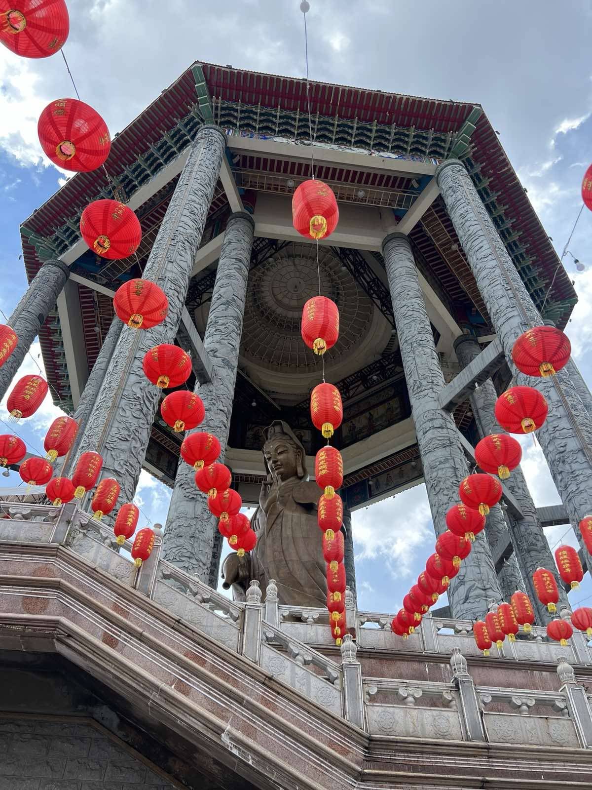 99 feet Quan Yin statue at Kek Lok Si Temple.