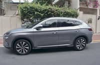 THE BYD Sealion 6.