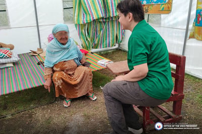 Sara Duterte visits quake-hit victims in Davao Occidental, Sarangani
