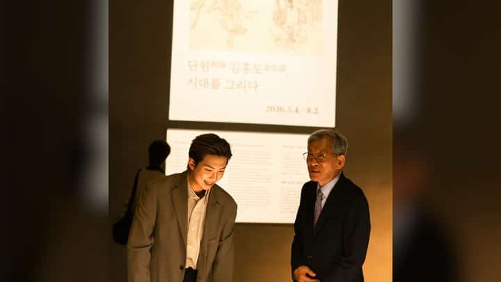 RM of BTS and National Museum of Korea director You Hong June.