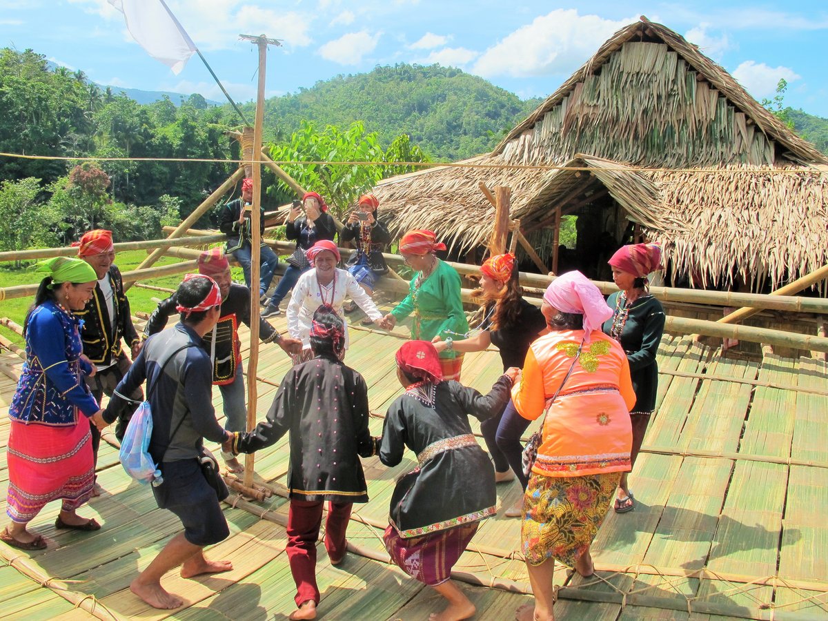 THE gbat or ritual dancing during the Subanen ritual of buklog.