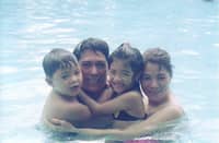 FAMILY photo of Jason, Rey, Fatima and Jenina Mago.