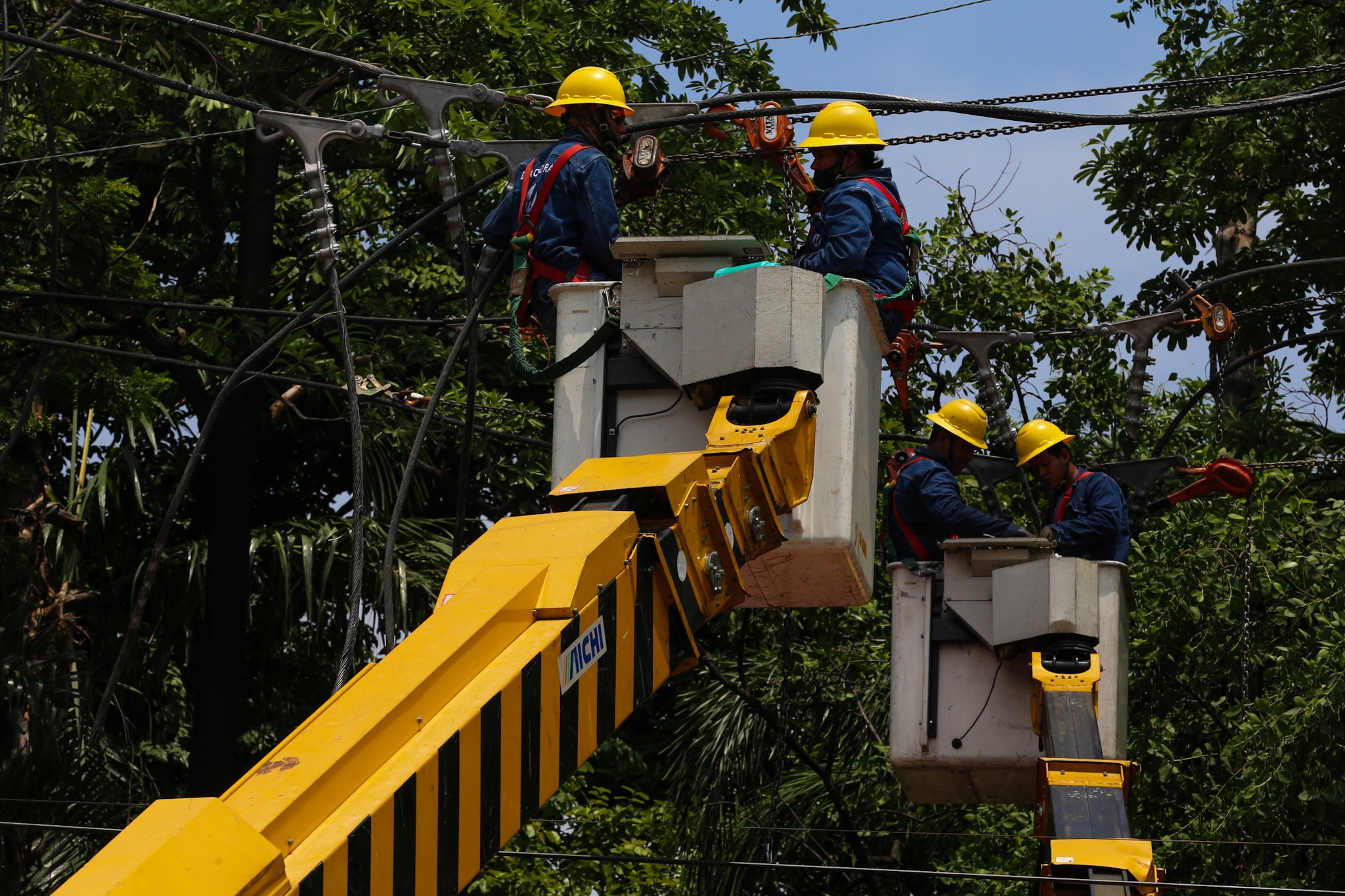 Downed power lines in Malabon City