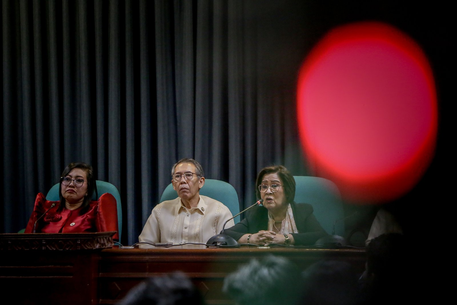 Members of the House of Representatives serving as the prosecution panel in the impeachment proceedings met at the Senate’s Padilla Room on Monday.

The group, headed by Batangas 2nd District Rep. Gerville “Jinky Bitrics” Reyes-Luistro, includes Rep. Lordan Suan, Rep. Ysabel Maria Zamora, Atty. Benjamin Tolosa Jr., Rep. Jose Manuel “Chel” Diokno, Rep. Leila de Lima, Rep. Joel Chua, and Rep. Ramon Rodrigo Gutierrez.| Aram Lascano