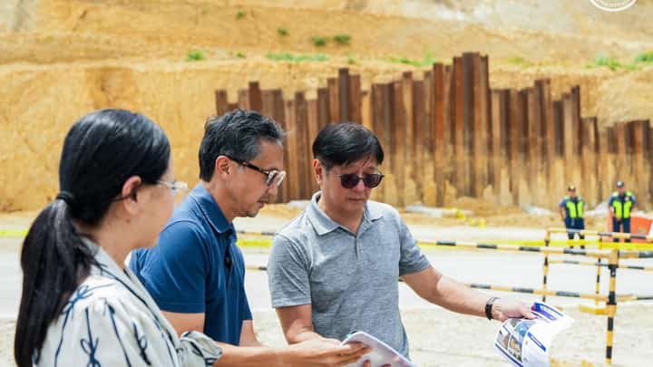 Marcos orders full probe into deadly Tacloban school shooting