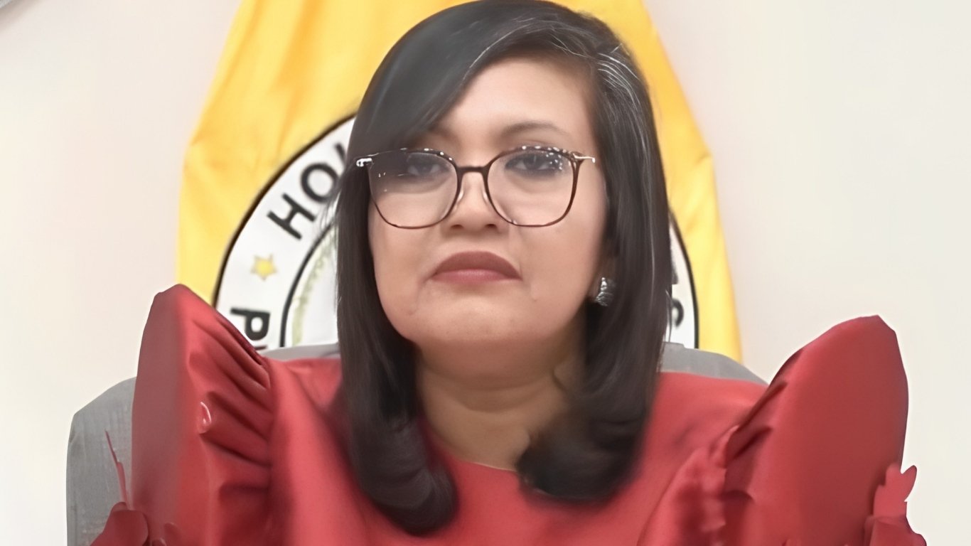 VP counsel owned prosec ‘fake news’