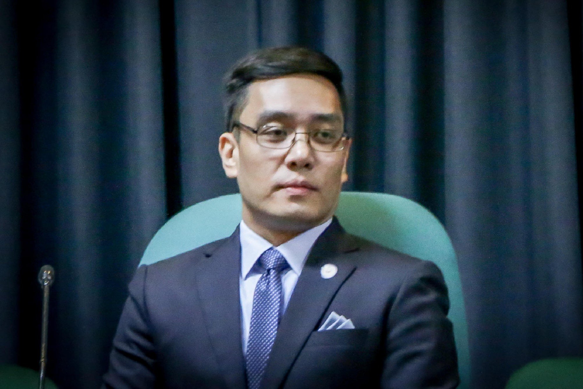 Remain neutral, senator-judges pressed