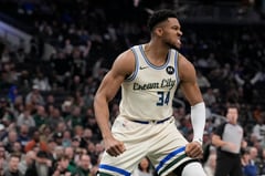 Antetokounmpo joins Miami; Randle goes to Brooklyn