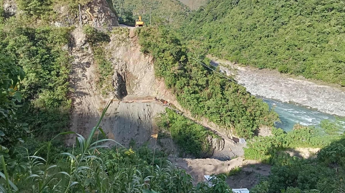 DPWH urged: Inspect ‘Iconic Steel Bridge’ over safety concerns