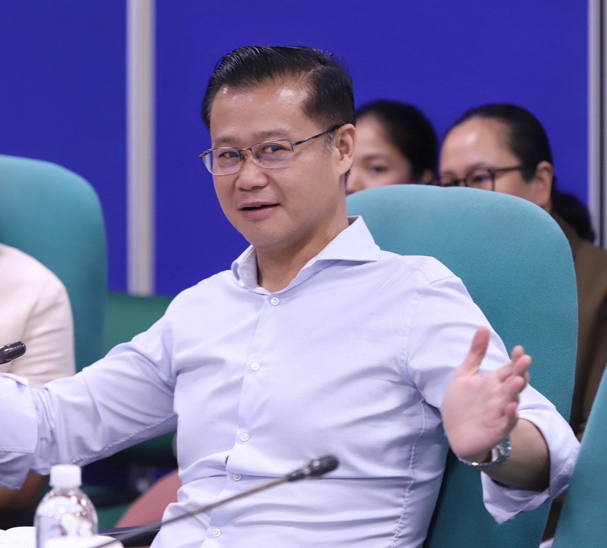Gatchalian renews call to ban minors from social media