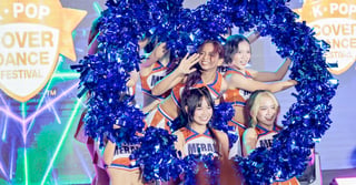 K-POP IN COLORS