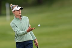 Yoon surges ahead, Korda 7 back