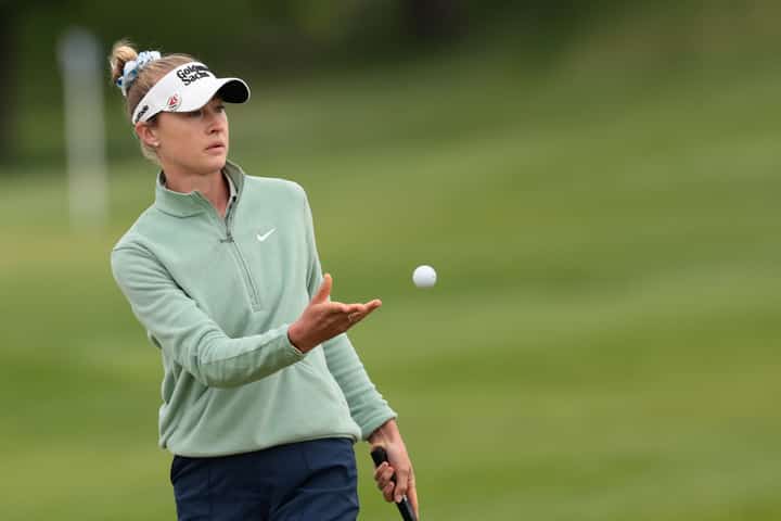 Yoon surges ahead, Korda 7 back