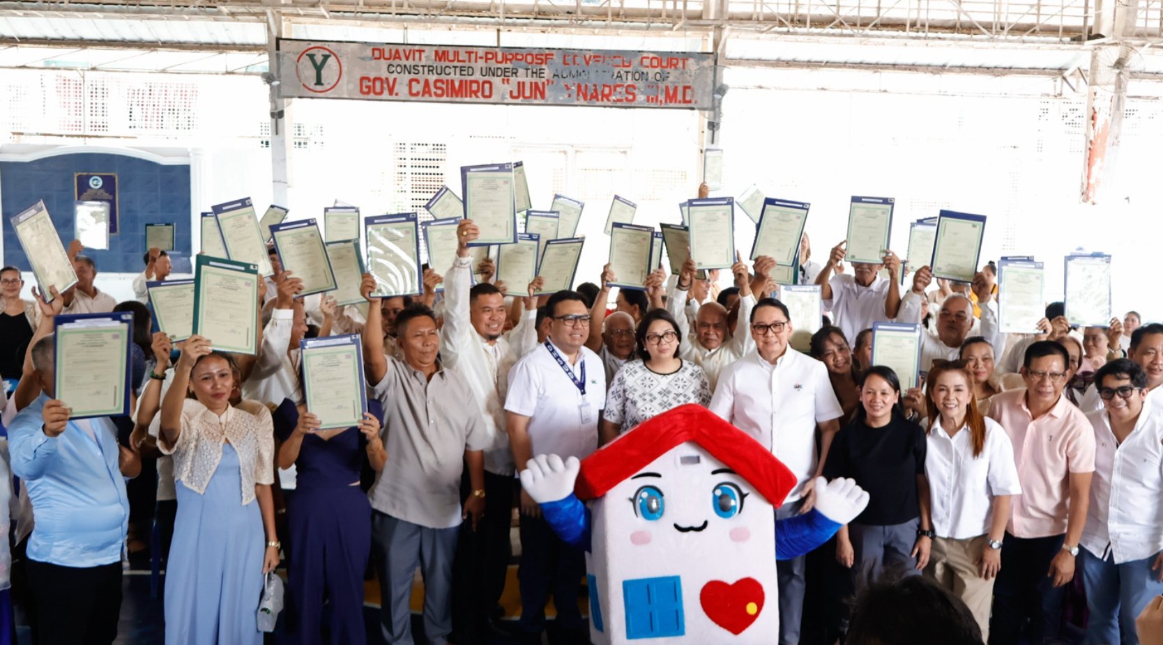 SHFC awards land titles to 133 Antipolo families under community mortgage program