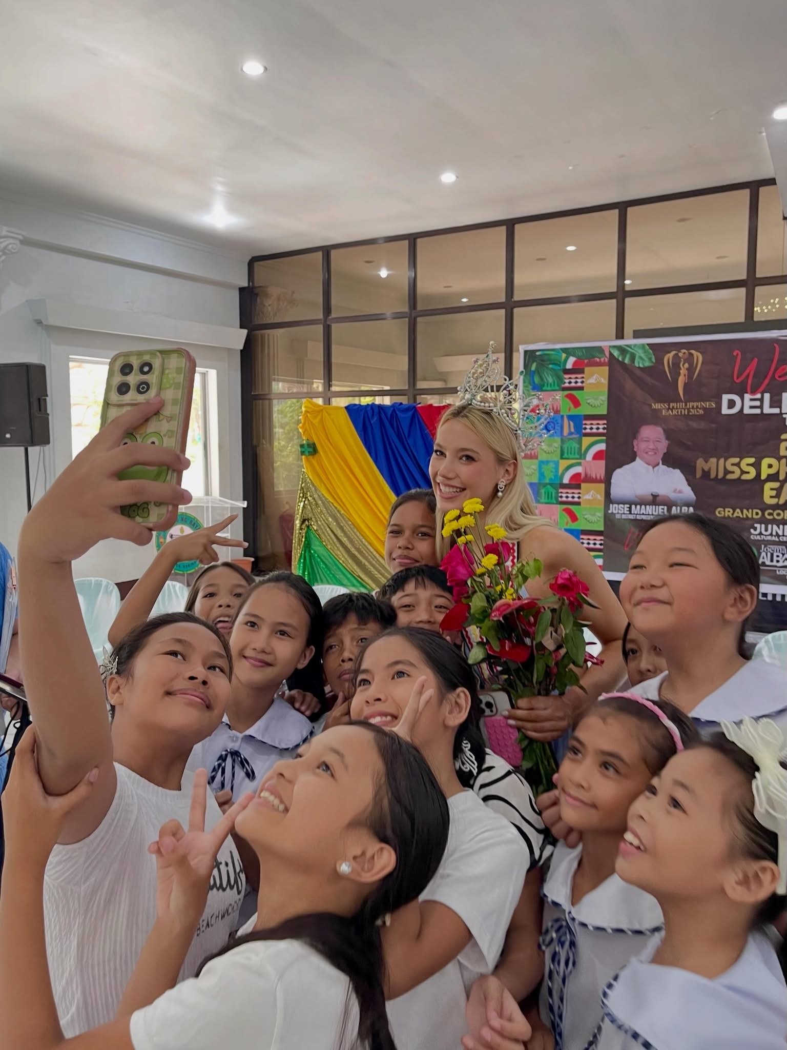 Natalie Puskinova embraces Bukidnon ahead of Miss Philippines Earth finale
