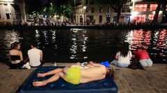 150-M people face 35C