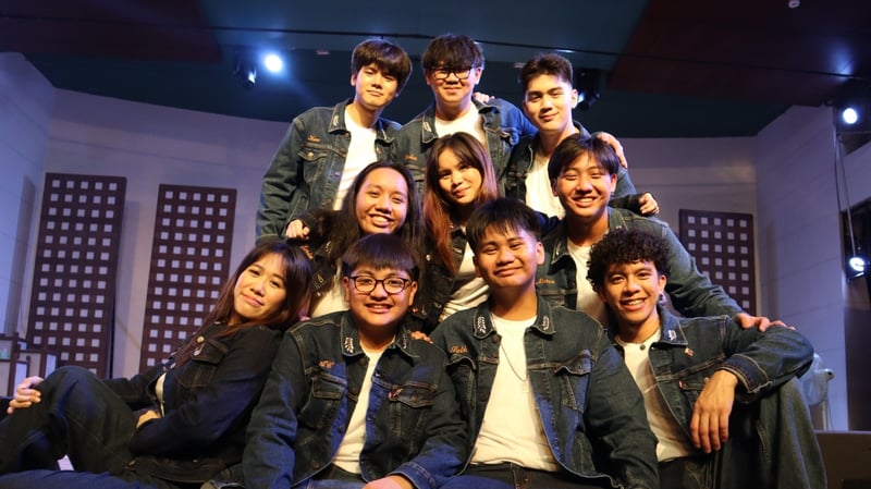 Kundirana caps off school year with farewell concert