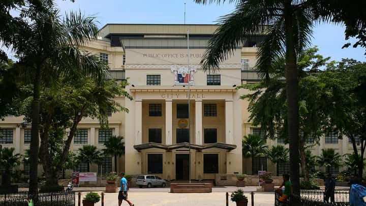 Cebu tests new bus contracting model
